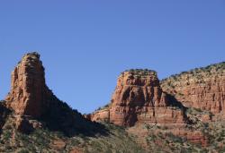 Red rock towers in Sedona. 